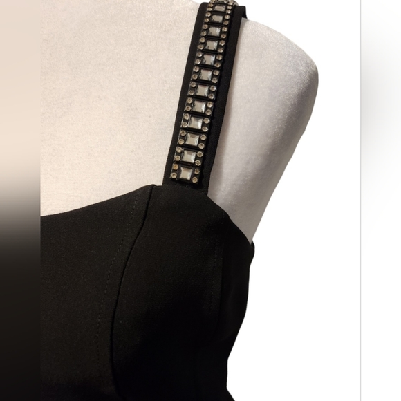 Evan Picone Black Cocktail Dress with Rhinestone Detail at Straps and Li… - Picture 4 of 8